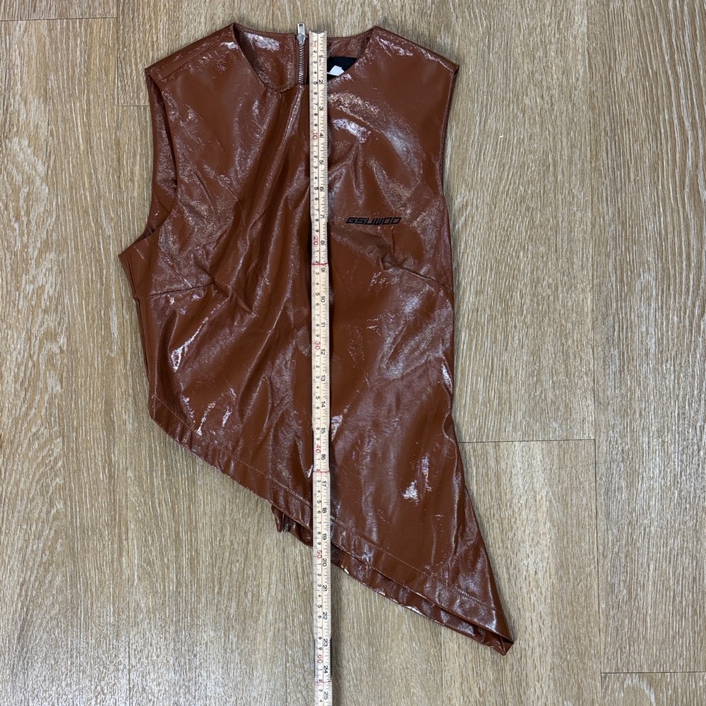 So Real GSUWOO Brown Patent Faux Leather Asymmetrical Tank Top size Small - Picture 7 of 10